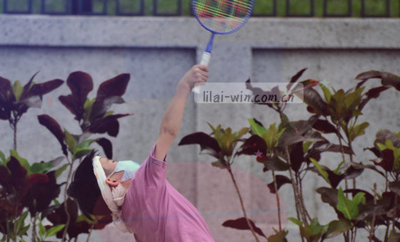 指尖划过页面瞬间加载流畅